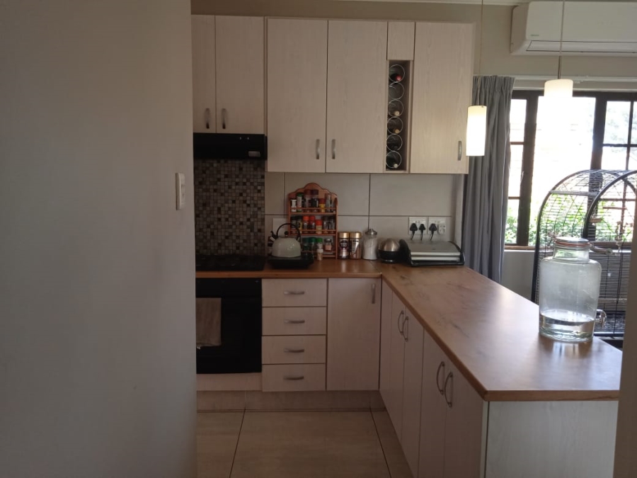 2 Bedroom Property for Sale in Vredenhof Sh Free State